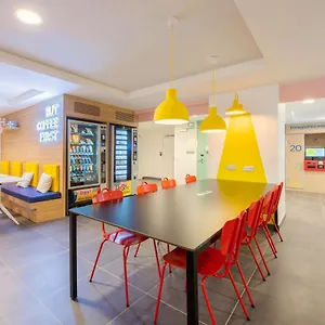 Hostel Hosho Paris Sud - Porte D'italie, Le Kremlin-Bicêtre